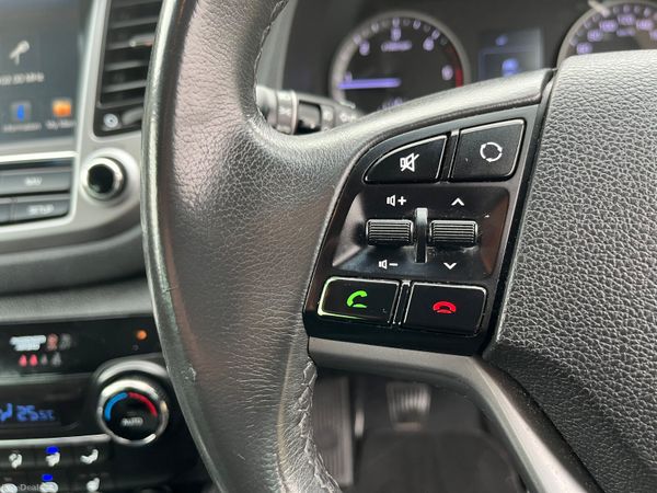 Hyundai Tucson 1.7 D Executive SE 354956730