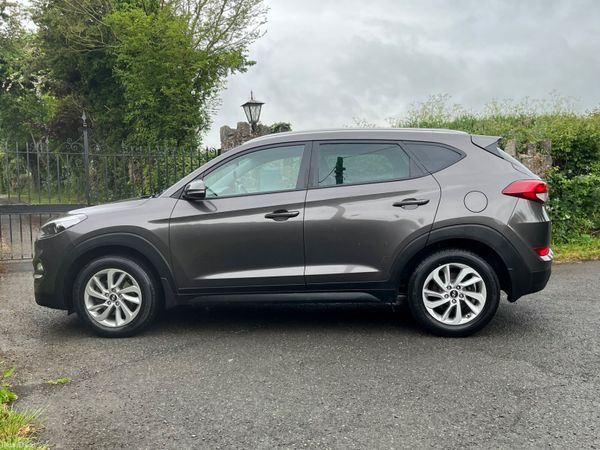 Hyundai Tucson 1.7 D Executive SE 354956736