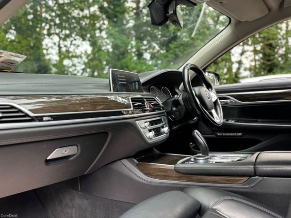 2017 BMW 7-Series 730D 359003626