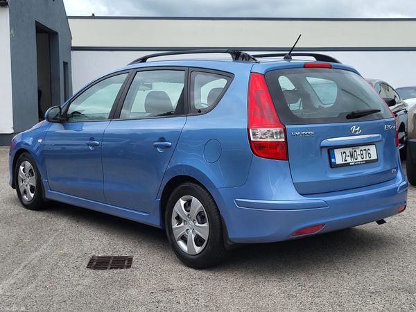 12 HYUNDAI i30 ESTATE 1.6 DIESEL = NEW NCT 359124880