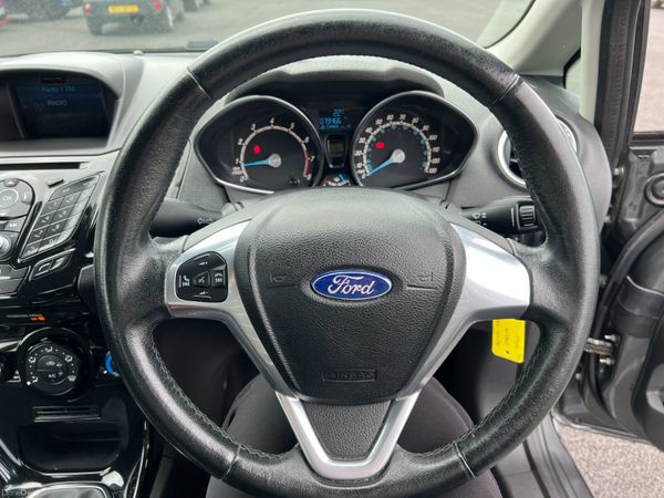 IRISH REG- 2016 Ford Fiesta Zetec 1.25 Petrol 359593072