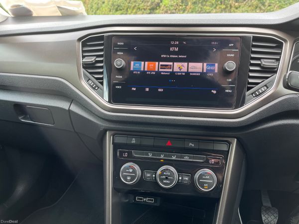 Volkswagen T-Roc 1.6 TDI 115bhp Design 359732654