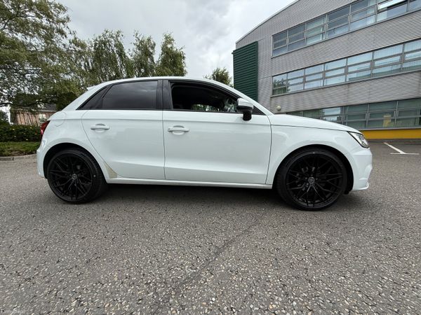 Audi A1 1.0 TFSI DSG High Spec 359806243