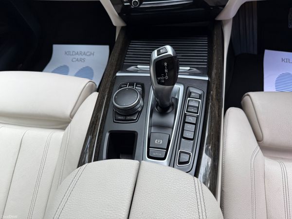 BMW X5 2016 Pearl White 359960398