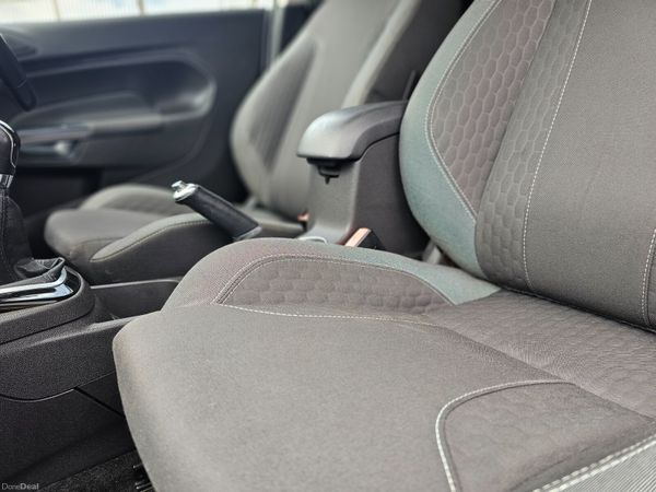 FORD FIESTA ZETEC S LINE // 06/26 NCT 360239506