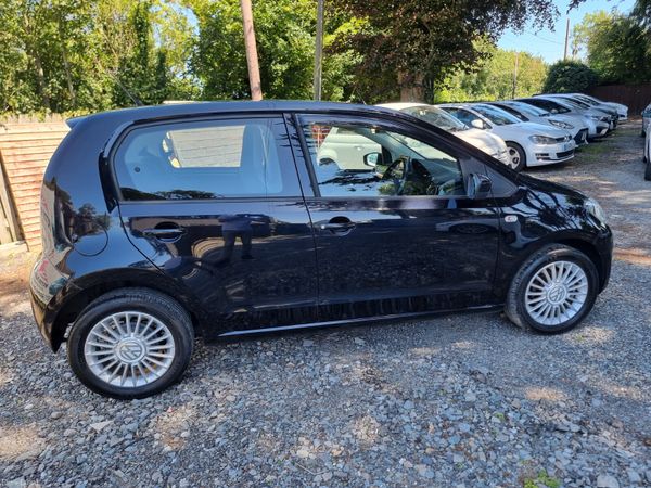 2014 Volkswagen up 1.0 L Automatic 360606981