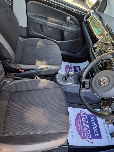 2014 Volkswagen up 1.0 L Automatic 360607068
