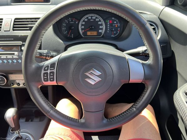 2010 Suzuki Swift Autos 1.2 361154209