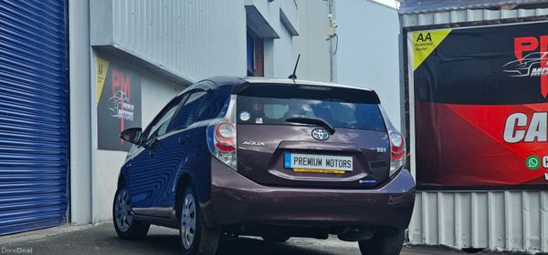 Toyota Aqua Push start Low Millage 361230218