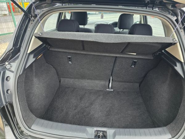 Nissan Pulsar 2016 361231768