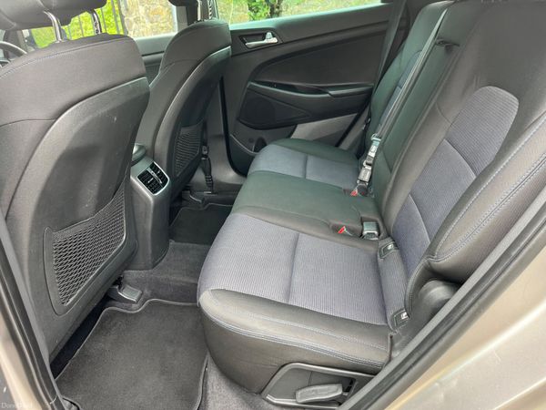 Hyundai Tucson 1.7 D Comfort Plus 361881336