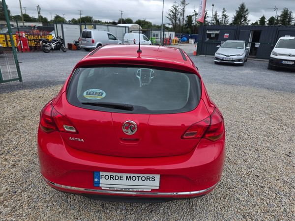 Vauxhall Astra 2015 362474868