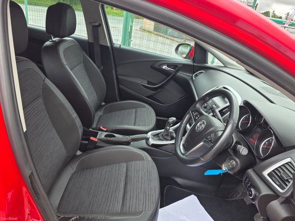 Vauxhall Astra 2015 362474885