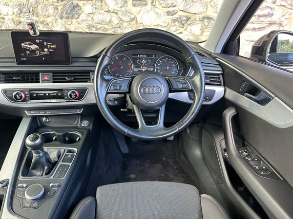 Audi A4 2016 362692640