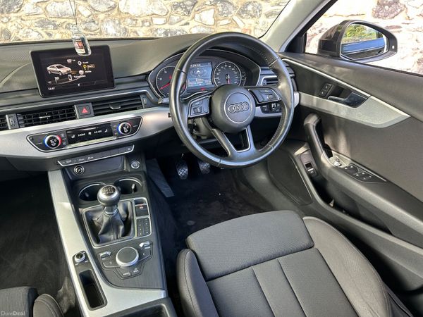 Audi A4 2016 362692636