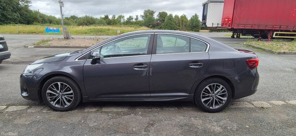 Toyota Avensis 2016 362702880