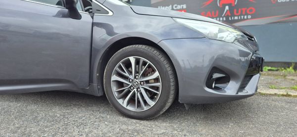 Toyota Avensis 2016 362702968