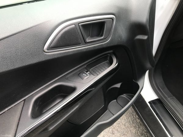 142 Ford B-Max 1.6 Automatic Nct & Tax 362934896