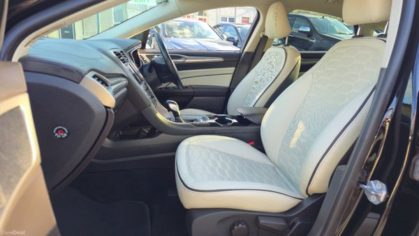 2018 Ford Mondeo VIGNALE HYBRID Warranty Titanium 363821104