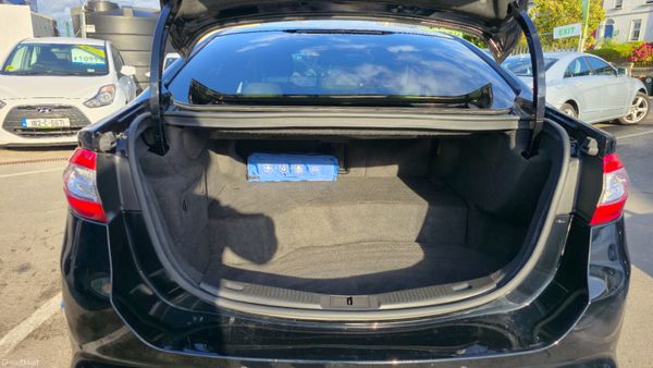 2018 Ford Mondeo VIGNALE HYBRID Warranty Titanium 363821112