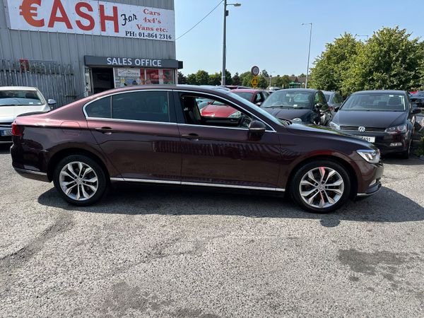 Volkswagen Passat 1.6TDI AUTO DSG HIGHLINE 364196131