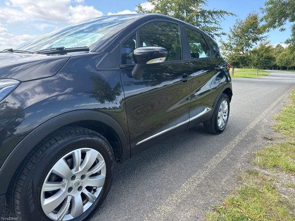 Renault Captur 2017 Automatic Low Mileage 364368944