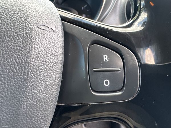 Renault Captur 2017 Automatic Low Mileage 364369353