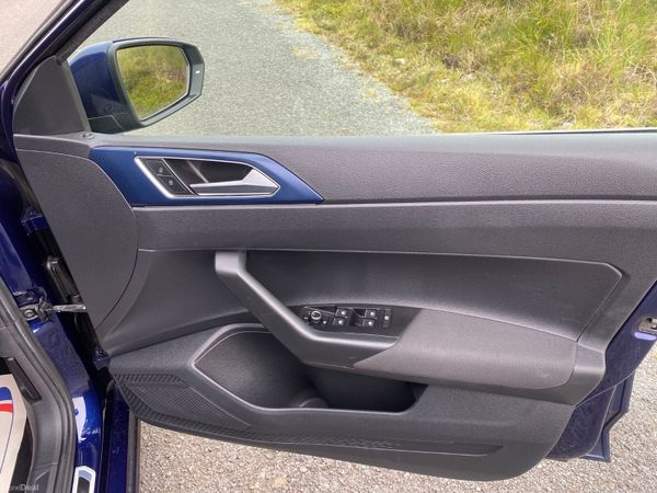 Volkswagen Polo 2021 United 1.0 364470614