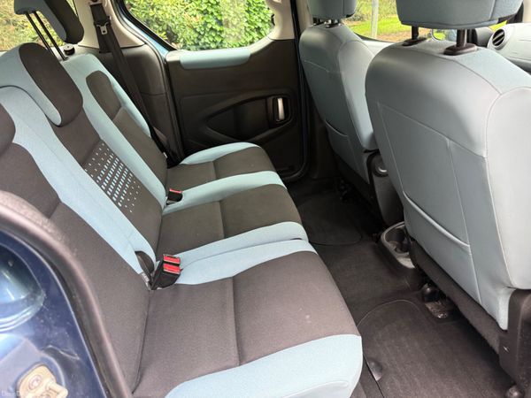 Citroen Berlingo Multispace Automatic 2013 5 Seats 364658852