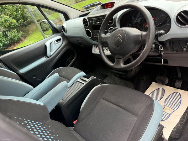 Citroen Berlingo Multispace Automatic 2013 5 Seats 364658860