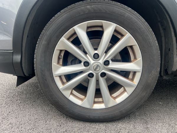 2015 (152) Nissan Qashqai Acenta Premium 1.5 DCI 364752282