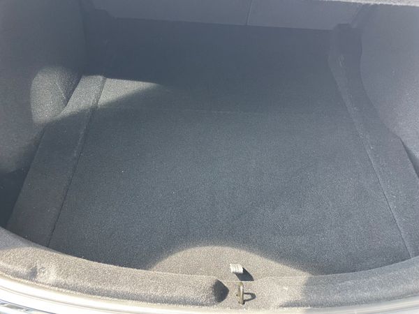 Tesla Model 3 2024 364767848