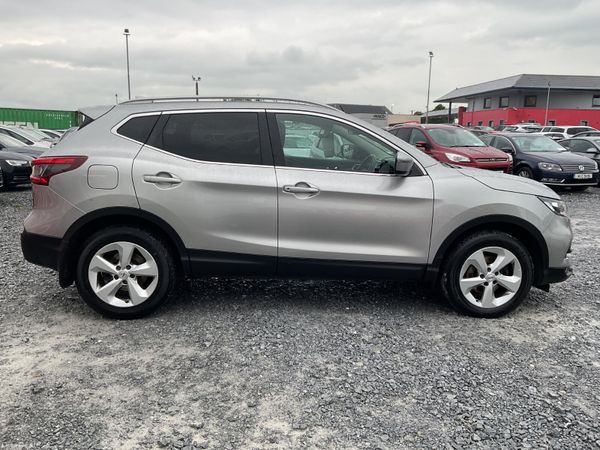 NISSAN QASHQAI 1.3 PETROL PANORAMIC ROOF SAT NAV 364816354