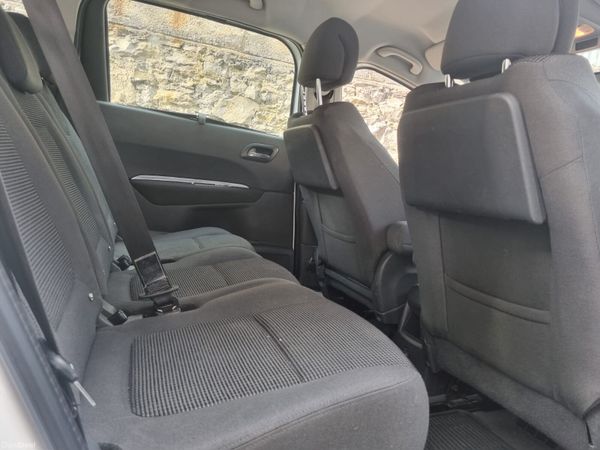Peugeot 5008 2016 Comes With New NCT 365107364