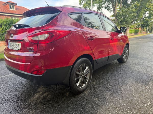 Stunning Executive Hyundai ix35 low Km 365362180