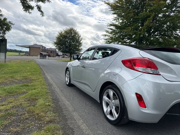 Hyundai Veloster 2012 1.6 Low Mileage 365768966
