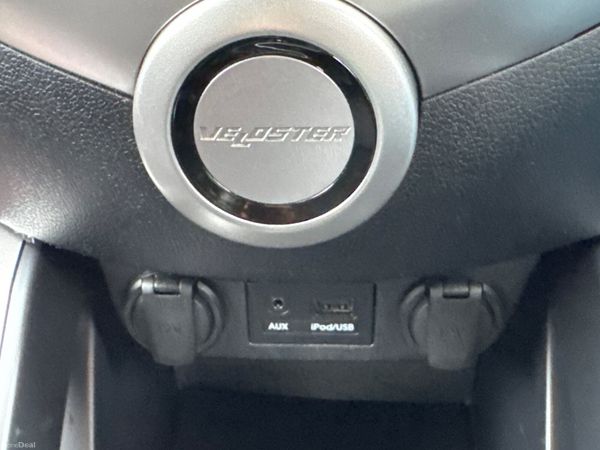 Hyundai Veloster 2012 1.6 Low Mileage 365769188