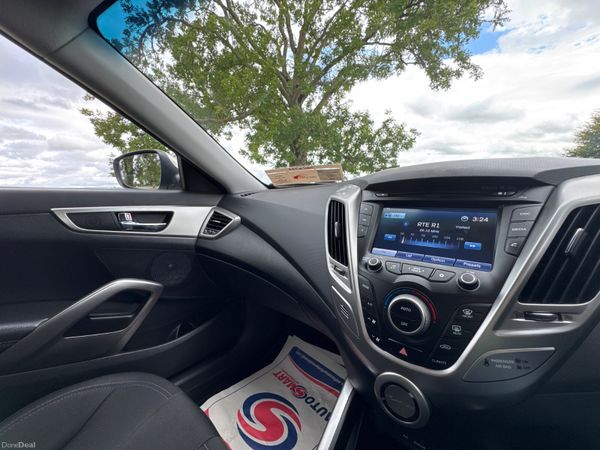 Hyundai Veloster 2012 1.6 Low Mileage 365769208