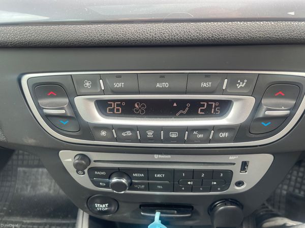 Renault Megane 2015, low milage , belt done 366242588