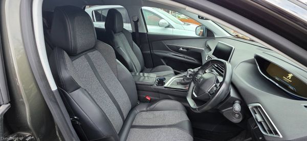 Peugeot 3008 1.2 T Allure Spec 366202720