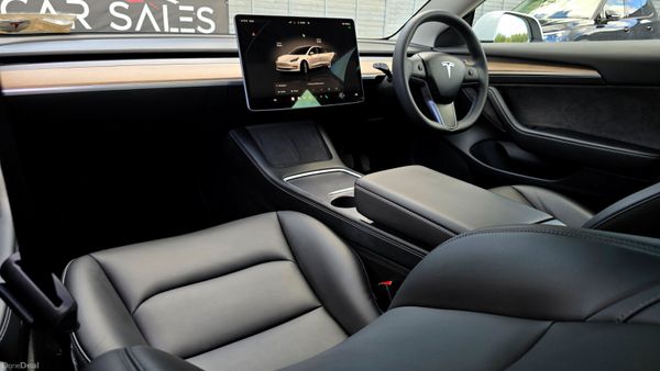 // Deposit Taken // 366597314