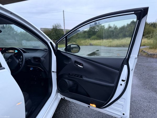 TOYOTA PRIUS 2020 1.8L PETROL HYBRID AUTOMATIC 366602038