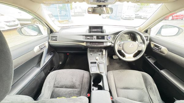 Lexus CT 1.8 Hybrid 2015 366766152