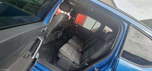 Volkswagen Touran Automatic 366732540