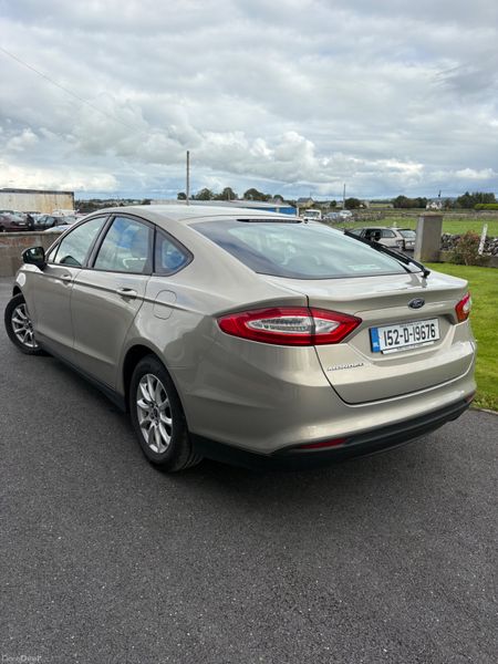 Ford Mondeo 2015 366880250
