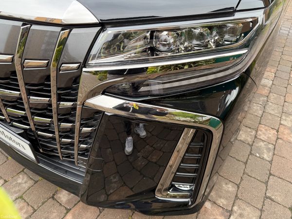 2023 Toyota Alphard 366898642