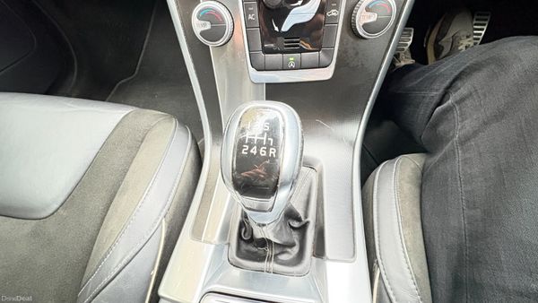 2014 Volvo XC60(NCT12/26) 2.0R-DESIGN D4 181BHP 367338861