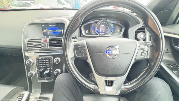 2014 Volvo XC60(NCT12/26) 2.0R-DESIGN D4 181BHP 367338870