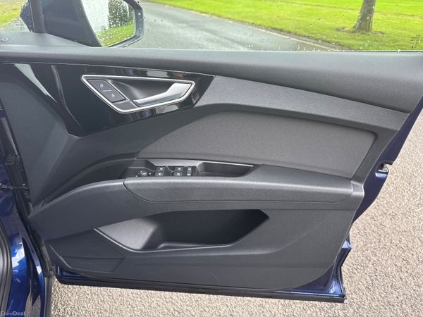 Audi 2023 E-tron 40 Advance 367468097