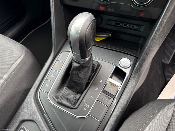Volkswagen Tiguan DSG Auto 367523402